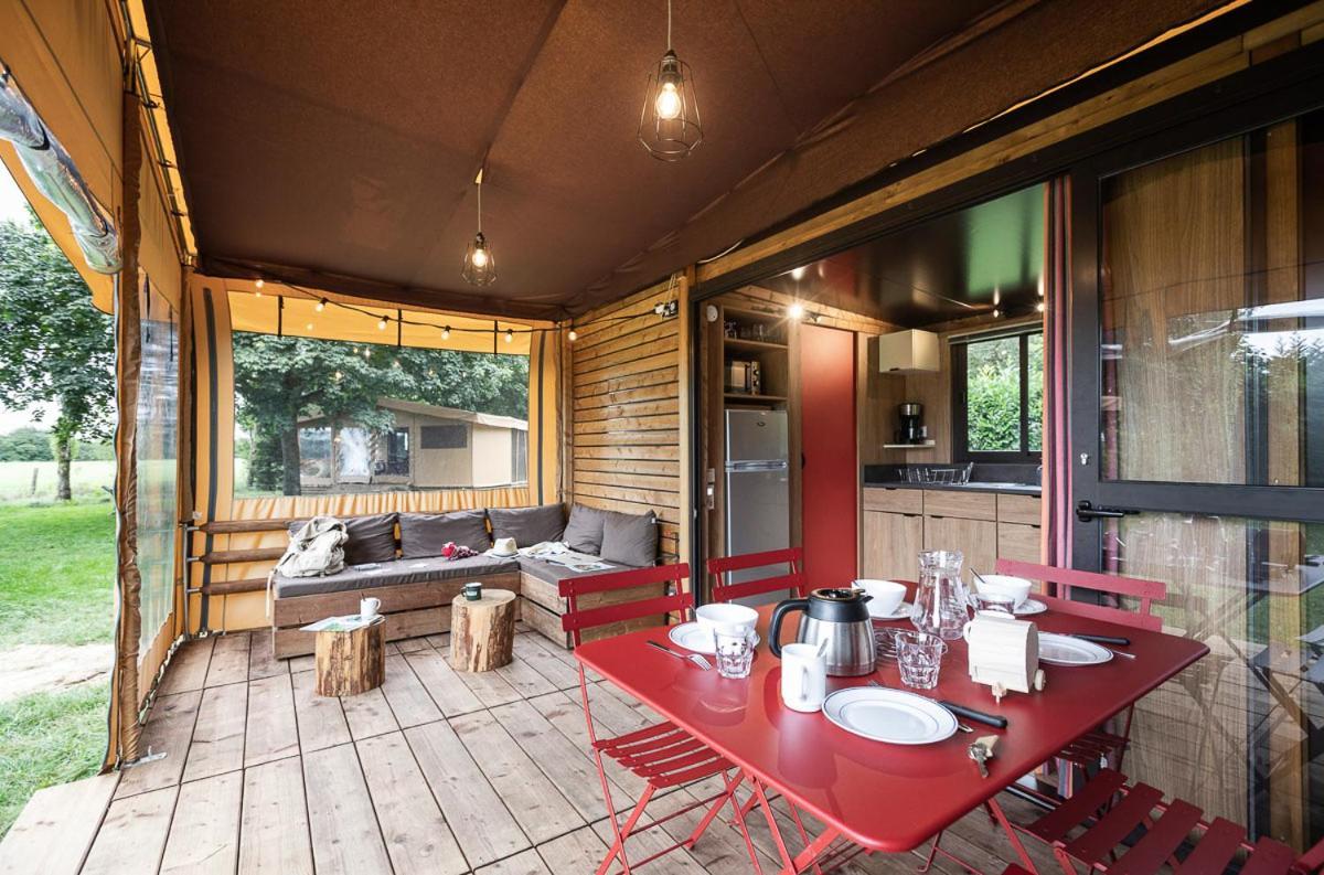 Huttopia De Roos Stegeren 部屋 写真